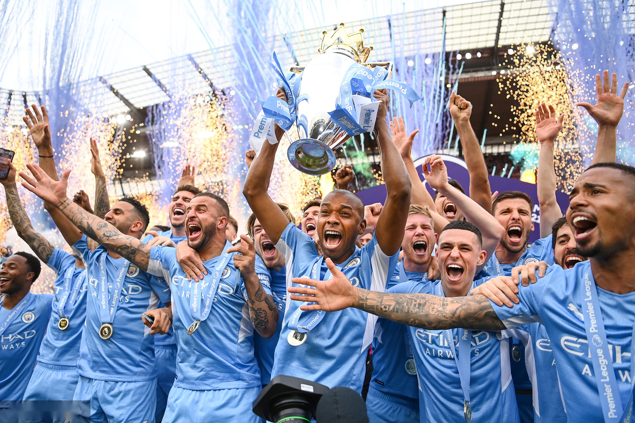 我们可以参 我们可以参